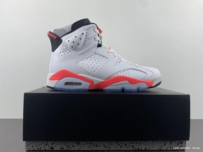 Rep LUCY Retro (2014) 384664-123 Infrared White Jordan 6 0720
